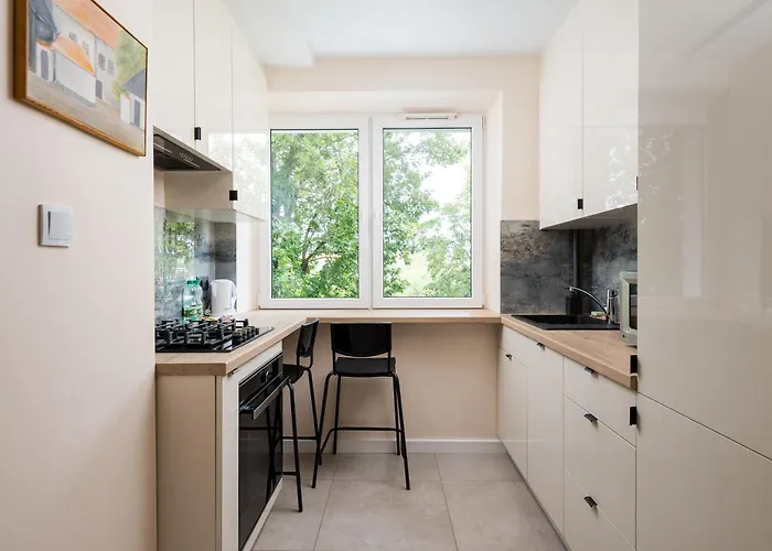 Aleja Waszyngtona Chic By Bookinghost